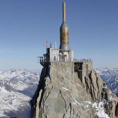 Glaskubus am Mont Blanc