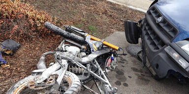 2 Jugendliche bei Mopedunfall gestorben