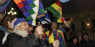 Neue Verfassung bringt Indios mehr Wohlstand