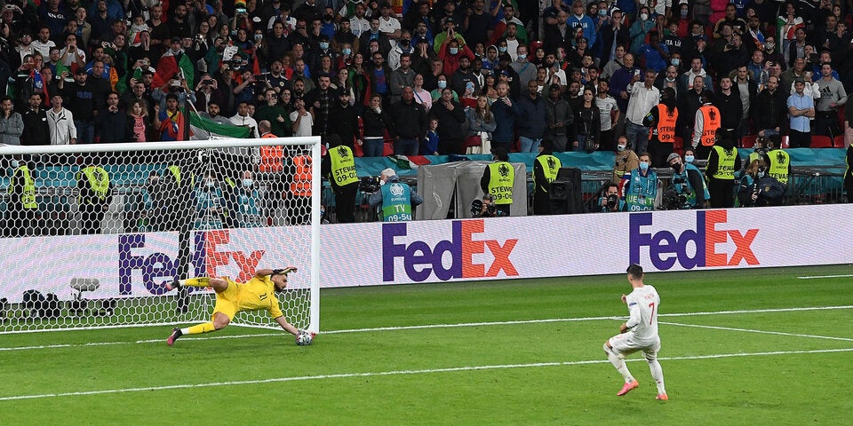 Morata verschießt Elfmeter gegen Italien