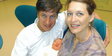 Sein Baby: Tobias Moretti im Gl&uuml;ck