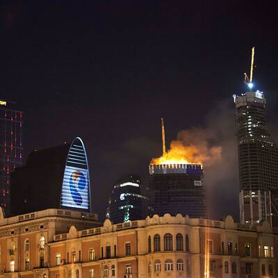 Brand im Federazija-Turm