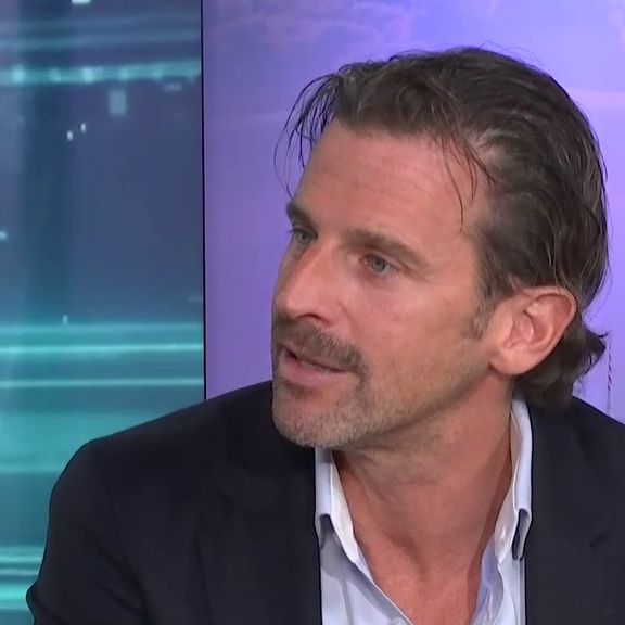 Kritik am System: Veith Moser im Interview | Isabelle Daniel