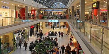 90 Festnahmen wegen drohender Massenschl&auml;gerei