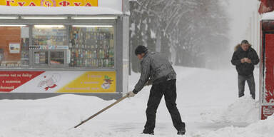 Schneesturm stürzt Moskau ins Chaos