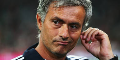 Mourinho: "Schweini geh&ouml;rt mir"