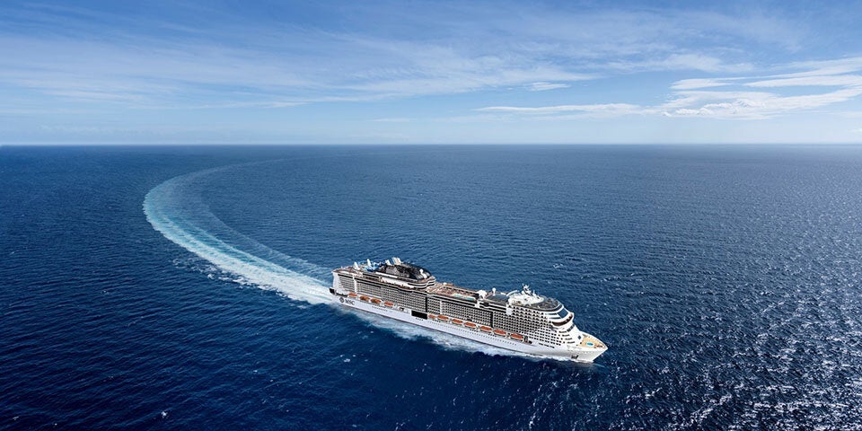 Kreuzfahrtschiff mit Roboter-Barkeeper