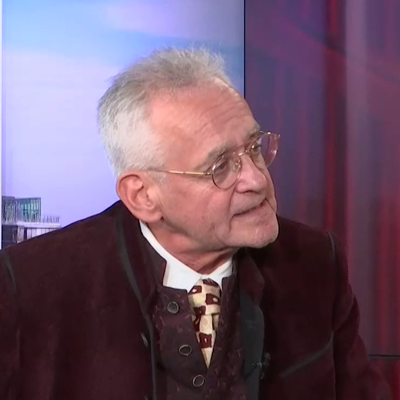 Opernball-Aufreger: Christian W. Mucha im Interview | FELLNER! LIVE