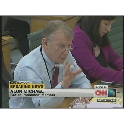 Rupert und James Murdoch werden zum Abhörskandal befragt