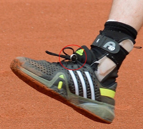 Raten Sie mal, wo Murray Ehering trägt