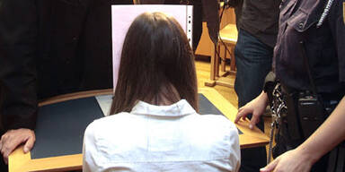 5 Jahre Haft für Muttermörderin (15)