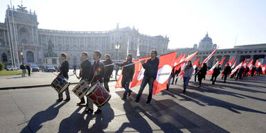 Aufregung um "Nazi"-Marsch am Heldenplatz