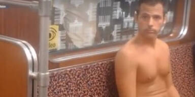 R&auml;tselraten um Nackten in der U-Bahn