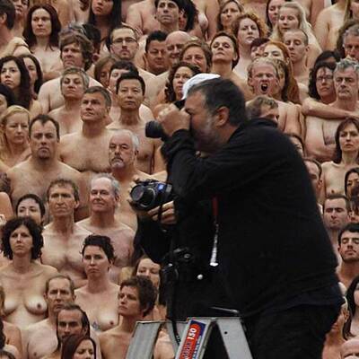 Nackte vor der Oper von Sydney