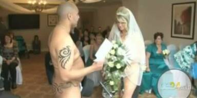 Nackt-Hochzeit aus Kostengr&uuml;nden