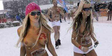 Riesen-Ansturm auf Nacktrodel-Wettbewerb