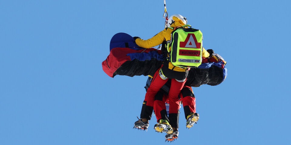Hütter fährt 1. Saisonsieg beim Heim-Super-G in Zauchensee ein