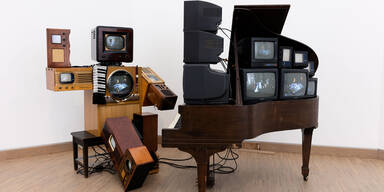 Albertina zeigt Pop-Art-Klassiker und schrille Skulpturen