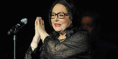 Nana Mouskouri