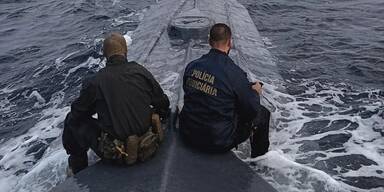 Drogen-Krieg im Atlantik: Polizei entert Narco-U-Boot mit 9 Tonnen Kokain!