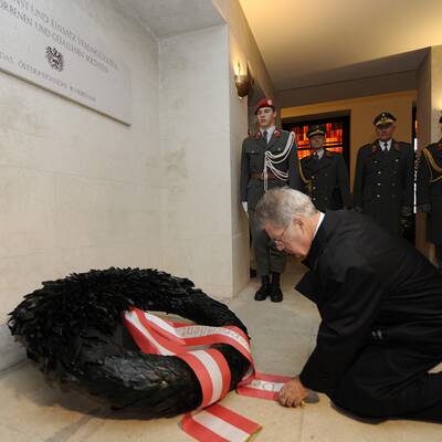 Politiker feiern Nationalfeiertag