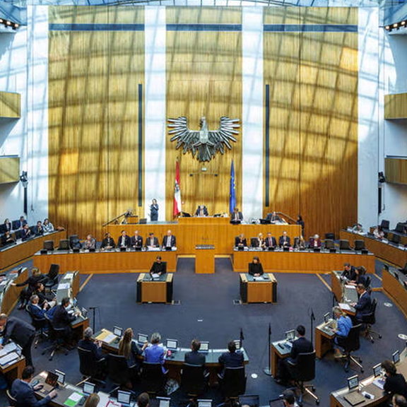 Nationalrat: Änderungen bei Asyl, Migration & Steuern