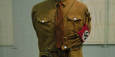 Sch&uuml;ler (10) kam als Nazi zum Fasching