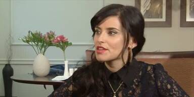 Nelly Furtado im Interview mit Oe24