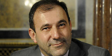 Schreiduell im U-Ausschuss