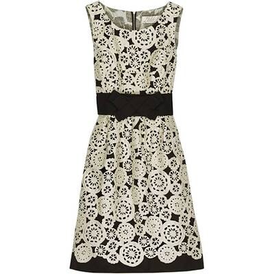 Schicke Looks für die Sommerhochzeit