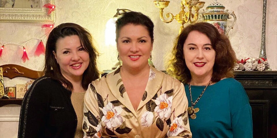 Netrebko: Corona-Party mit Verwandten