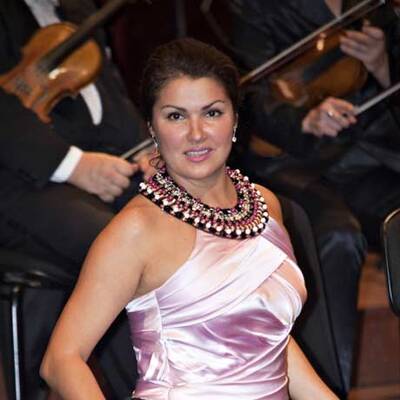 Sandra Cervik, Josefstadt-Schauspielerin