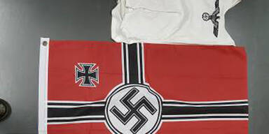 Schock: Kalaschnikow und NS-Flaggen in Wiener Wohnung