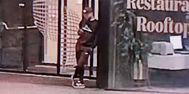 Brutaler Raub: Polizei bittet um Hinweise