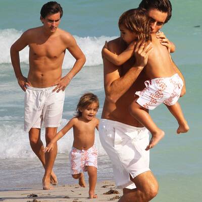 Scott Disick & Sohn Mason: Kourntey Kardashians Jungs sind echte Wasserratten