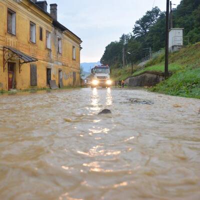 Hochwasser in Brixen im Thale 
