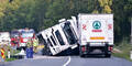 Frontalcrash von zwei Lastern im Unterland