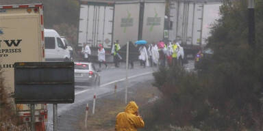 Touristen-Bus &uuml;berschl&auml;gt sich: 5 Tote