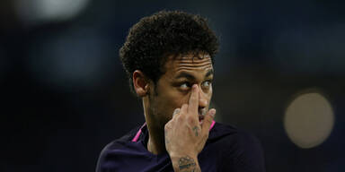Superstar Neymar muss auf die Anklagebank