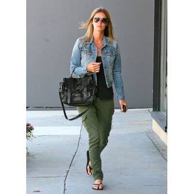 Stars lieben Denim-Kleider