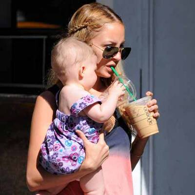 Das ist Nicoles Richies süßes Baby!