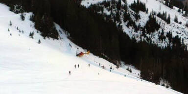 Zweij&auml;hriger bei Rodelunfall schwer verletzt