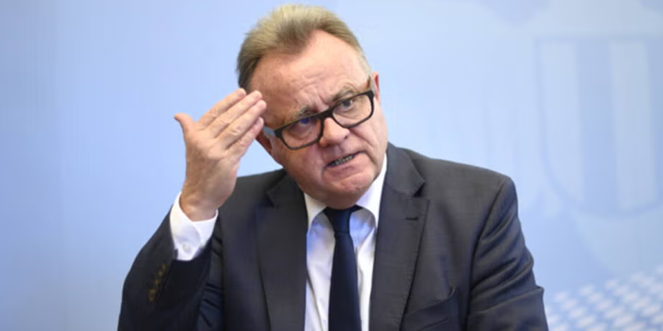 Wegen Niessl-Kandidatur: Hofer verzichtet auf Chefposten