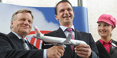 Niki-Flugzeuge werden neu bemalt