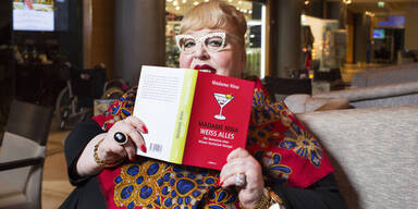 Madame Nina Janousek