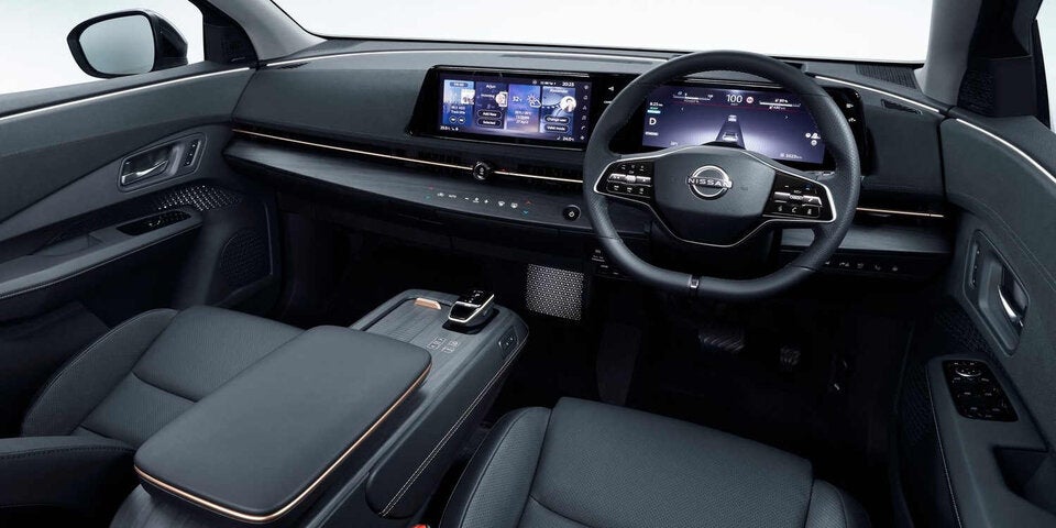 Nissan greift mit E-Crossover Ariya an