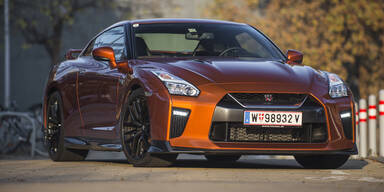 Überarbeiteter Nissan GT-R im Test