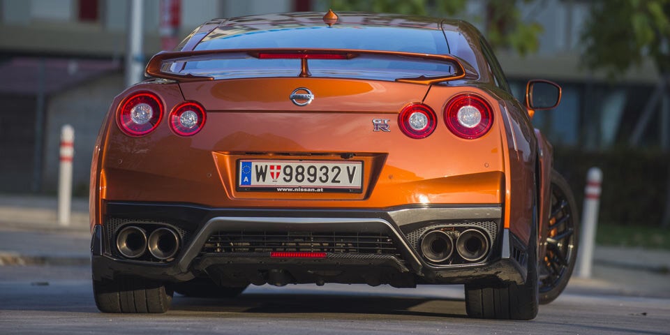 Überarbeiteter Nissan GT-R im Test