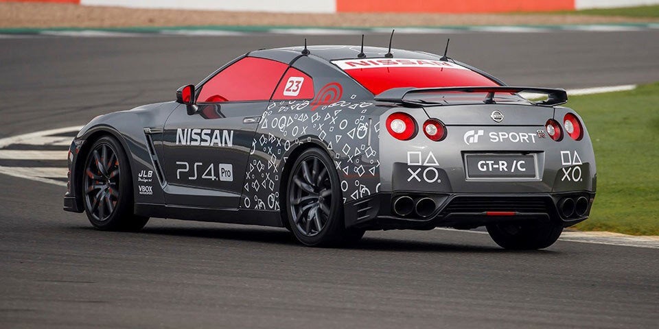 570-PS-Auto mit PS4-Controller gesteuert