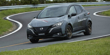 Nissan zeigt Leaf mit 309 PS und Allrad